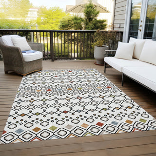 Piper Looms Chantille Southwest ACN938 Ivory Machine Washable Area Rug Outdoor Lifestyle Image Feature