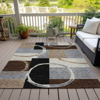 Piper Looms Chantille Geometric ACN943 Pewter Machine Washable Area Rug Outdoor Lifestyle Image Feature