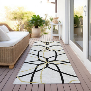 Piper Looms Chantille Geometric ACN950 White Machine Washable Area Rug Runner Outdoor Lifestyle Image Feature