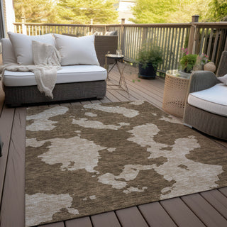 Piper Looms Chantille Abstract ACN975 Brown Machine Washable Area Rug Outdoor Lifestyle Image Feature