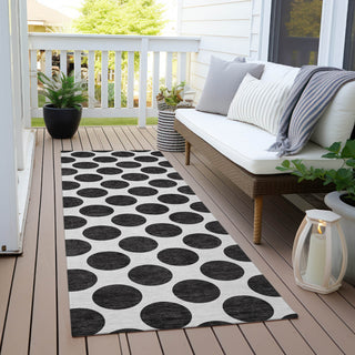 Piper Looms Chantille Circles ACN980 Black Machine Washable Area Rug Runner Outdoor Lifestyle Image Feature