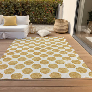 Piper Looms Chantille Circles ACN980 Gold Machine Washable Area Rug Outdoor Lifestyle Image Feature