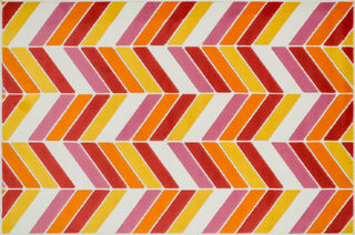 Loloi Gracie HGE01 Ivory / Pink Area Rug aerial 4-4 x 6-7