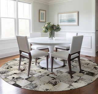 Piper Looms Mayfield Boxes AMF105 Granite Machine Washable Area Rug Round Lifestyle Image Feature