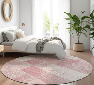 Piper Looms Mayfield Patchwork AMF631 Pink Machine Washable Area Rug Round Lifestyle Image Feature