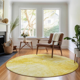 Piper Looms Mayfield Modern AMF688 Gold Machine Washable Area Rug Round Lifestyle Image Feature