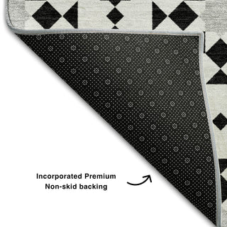 Piper Looms Mayfield Spiral AMF734 Black Machine Washable Area Rug Backing Image