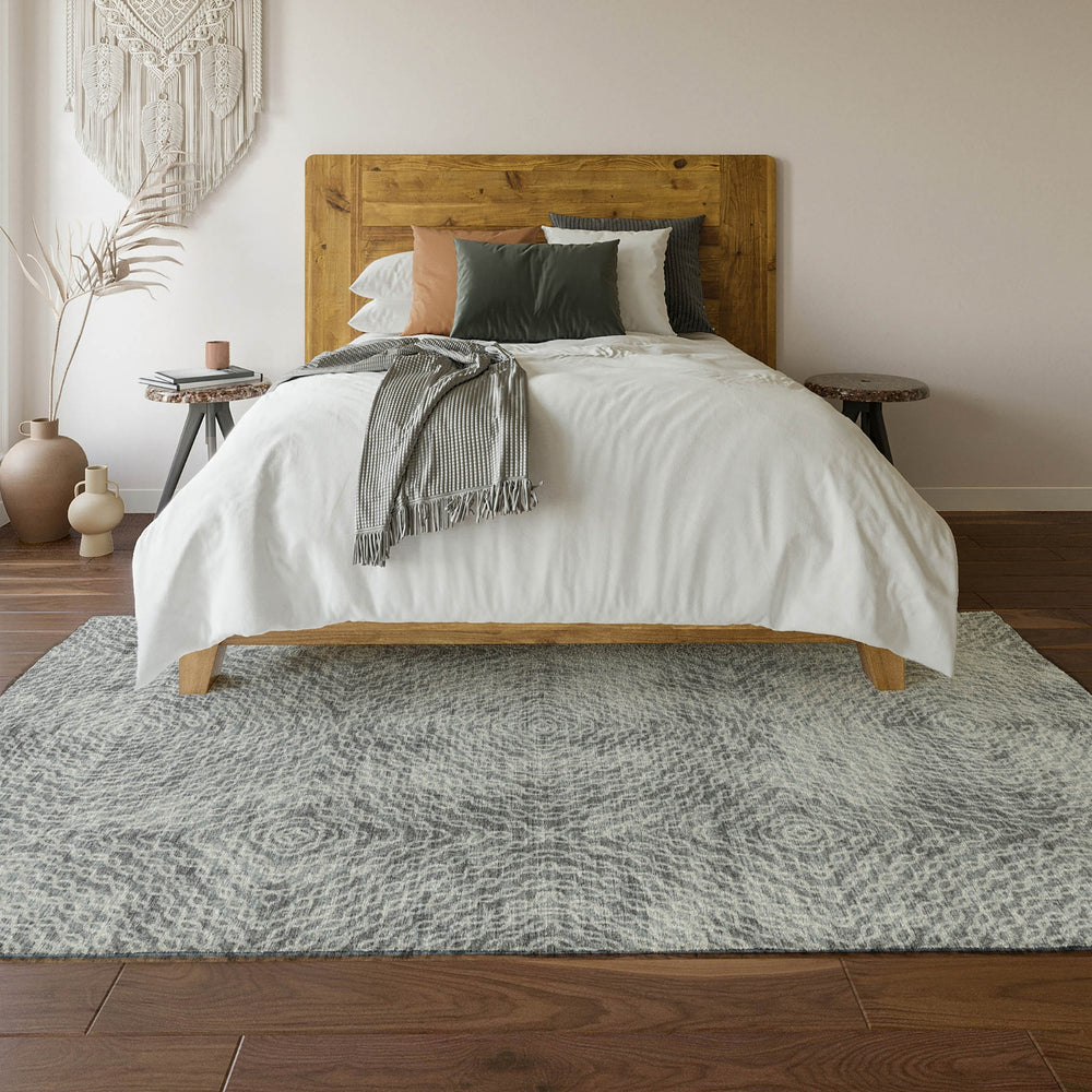 Piper Looms Mayfield Geometric Chain Links AMF74 Ash Machine Washable Area Rug Lifestyle Image Feature