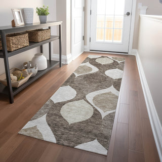 Piper Looms Mayfield Mid-century Modern AMF749 Taupe Machine Washable Area Rug Runner Lifestyle Image Feature