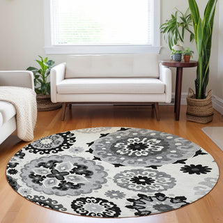 Piper Looms Mayfield Kaleidoscope AMF763 Black Machine Washable Area Rug Round Lifestyle Image Feature