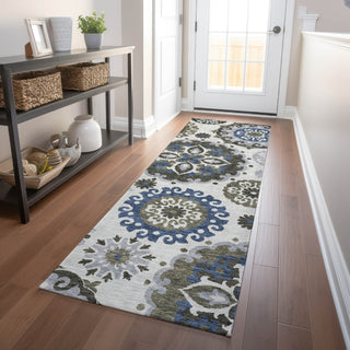 Piper Looms Mayfield Kaleidoscope AMF763 Pewter Machine Washable Area Rug Runner Lifestyle Image Feature