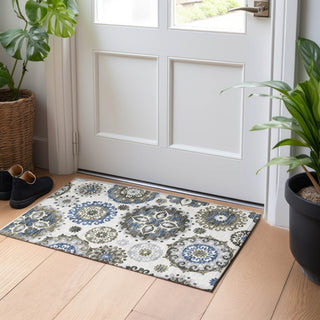 Piper Looms Mayfield Kaleidoscope AMF763 Pewter Machine Washable Area Rug Scatter Lifestyle Image Feature