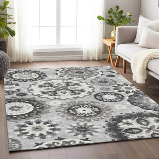 Piper Looms Mayfield Kaleidoscope AMF763 Silver Machine Washable Area Rug Lifestyle Image Feature