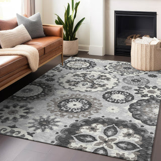 Piper Looms Mayfield Kaleidoscope AMF763 Silver Machine Washable Area Rug Lifestyle Image Feature