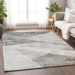 Piper Looms Mayfield Modern AMF770 Silver Machine Washable Area Rug Lifestyle Image Feature