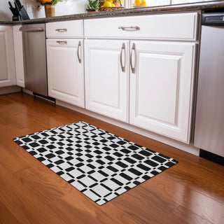 Piper Looms Mayfield Squares AMF871 Black Machine Washable Area Rug Scatter Lifestyle Image Feature