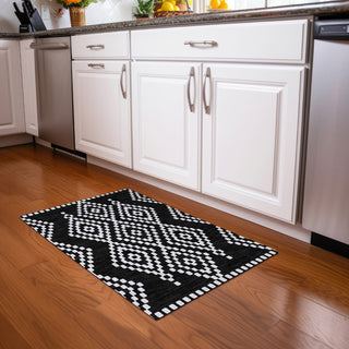 Piper Looms Mayfield Diamonds AMF891 Black Machine Washable Area Rug Scatter Lifestyle Image Feature