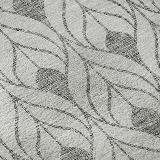 Piper Looms Mayfield Geometric AMF927 Silver Machine Washable Area Rug Swatch Image