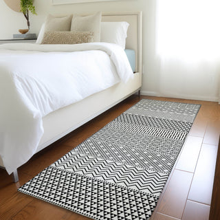 Piper Looms Mayfield Stripes AMF939 White Machine Washable Area Rug Runner Lifestyle Image Feature