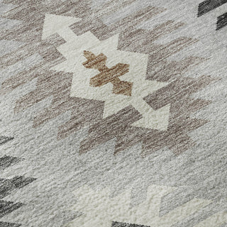Piper Looms Mayfield Southwest AMF983 Silver Machine Washable Area Rug Swatch Image