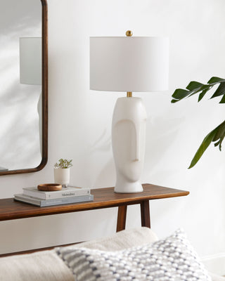 Surya Amun AMN-001 Lamp Style Shot Feature
