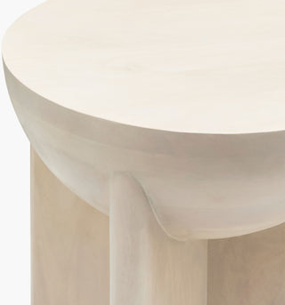 Surya Amari AMRI-001 Ivory / Furniture Corner Shot