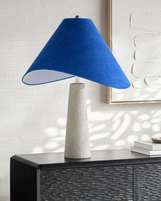 Surya Apuila API-007 Lamp Style Shot Feature