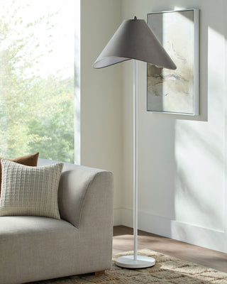 Surya Apuila API-014 Lamp Style Shot Feature