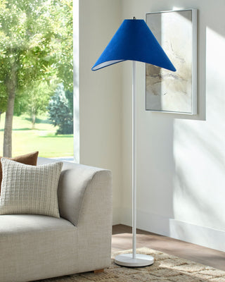 Surya Apuila API-016 Lamp Style Shot Feature
