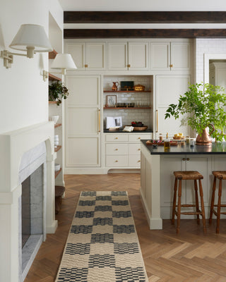 Chris Loves Julia X Loloi Bradley BRL-01 Beige/Midnight Area Rug Lifestyle Image Feature