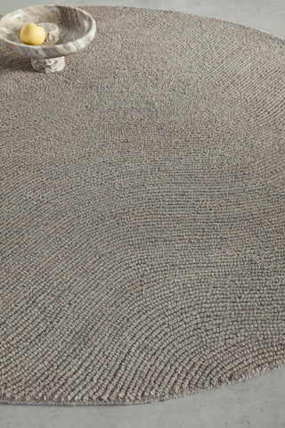 Brink and Campman Decor Echo Pebble Area Rug Round Room Image Feature