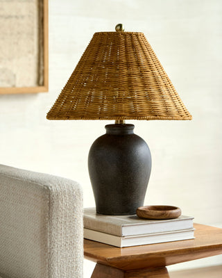Livabliss Besson BSS-026 Lamp Style Shot Feature