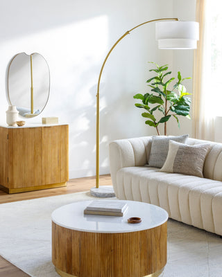 Surya Caldas CAL-001 Lamp Style Shot Feature