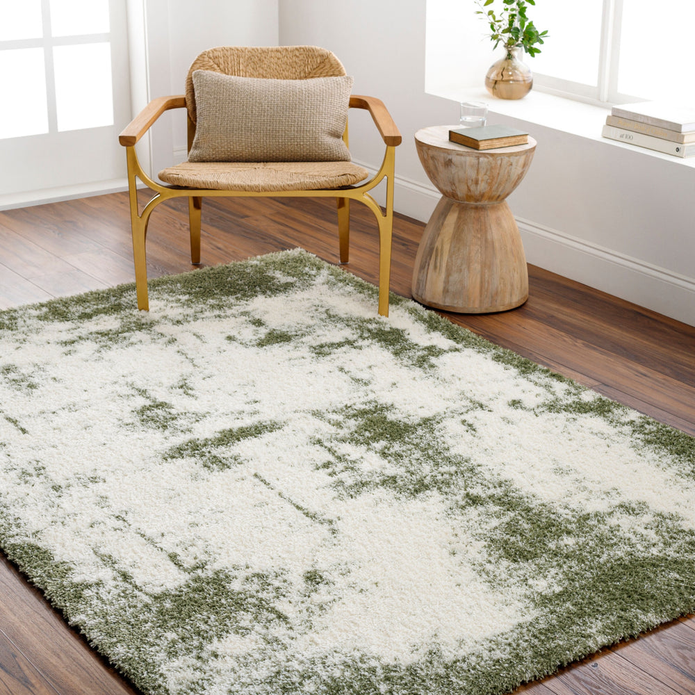 Livabliss Cloudy Shag CDG-2329 Area Rug Room Scene Feature