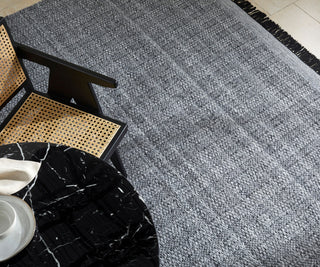 Surya Clover CEV-2301 Area Rug Style Shot Feature