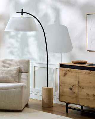 Surya Cadenza CNZ-001 Lamp Style Shot Feature