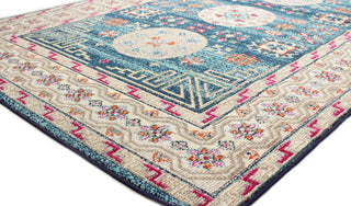 Bashian Dakota D113-MH128 Area Rug Alternate Image