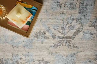 Loloi Delphi DL-04 Grey/Light Blue Area Rug Lifestyle Image Feature