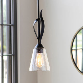 Surya Dhalia DHA-001 Lamp Style Shot Feature