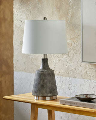 Surya Delridge DRG-001 Lamp Style Shot Feature