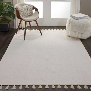 Nourison Otto DS600 Ivory Area Rug Corner Image
