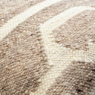 Surya Deccan Traps DTP-003 Beige Detail