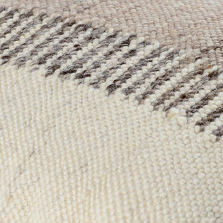 Surya Deccan Traps DTP-005 Beige Detail