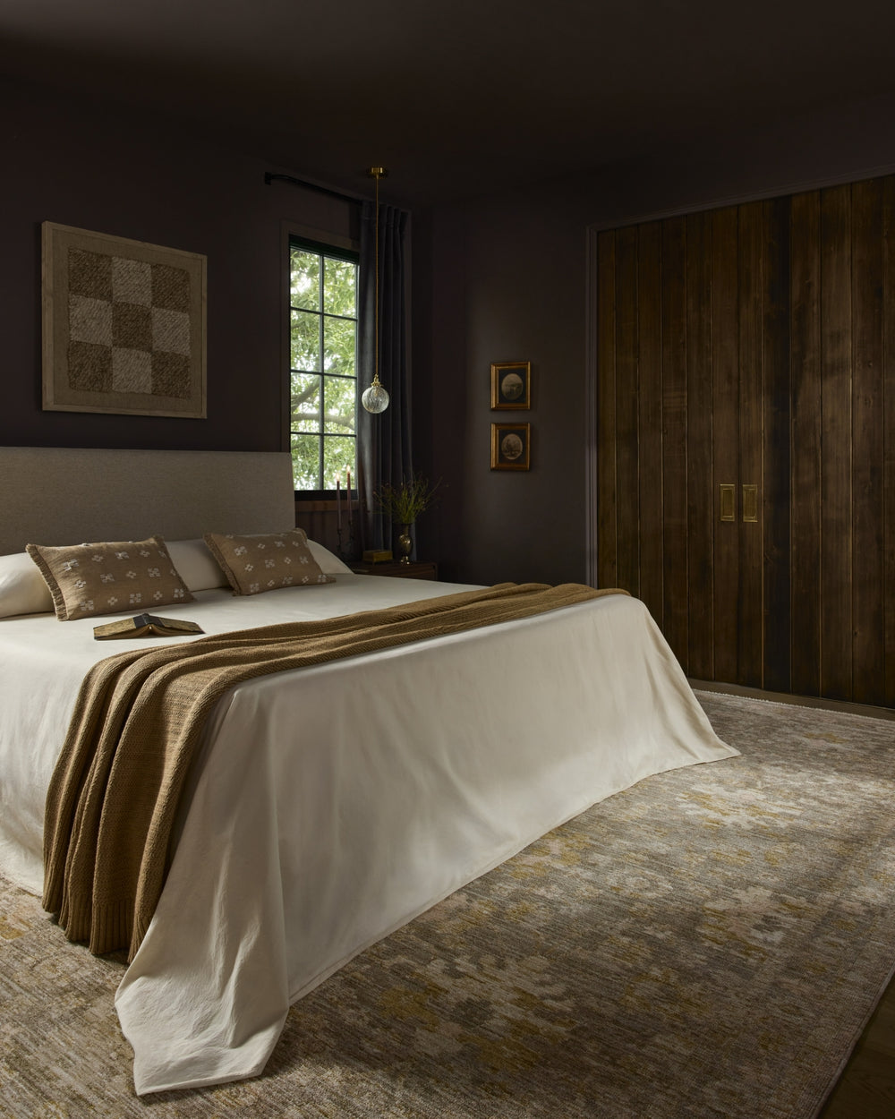 Loloi Elora ELR-04 Bark / Spice Area Rug Lifestyle Image Feature