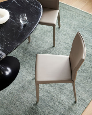 Surya Eric ERC-001 Light Brown / Khaki Furniture Style Shot