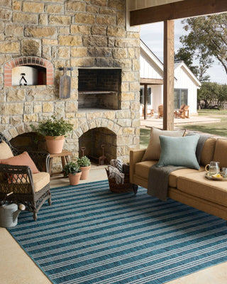 Loloi Easton ESN-04 Teal / Fog Area Rug Lifestyle Image Feature