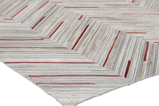 Exquisite Rugs Natural Hide 2138 Ivory/Beige/Red/Multi Area Rug Corner Image