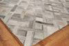Exquisite Rugs Natural Hide 2149 Silver/Ivory Area Rug Corner Image