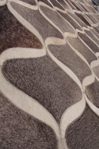 Exquisite Rugs Natural Hide 2152 Dark Gray/Multi Area Rug 