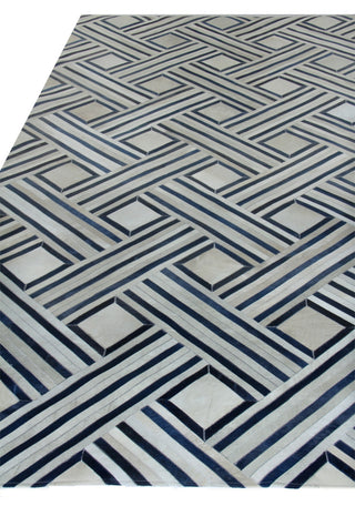 Exquisite Rugs Natural Hide 2167 Ivory/Blue/Multi Area Rug Closeup Image